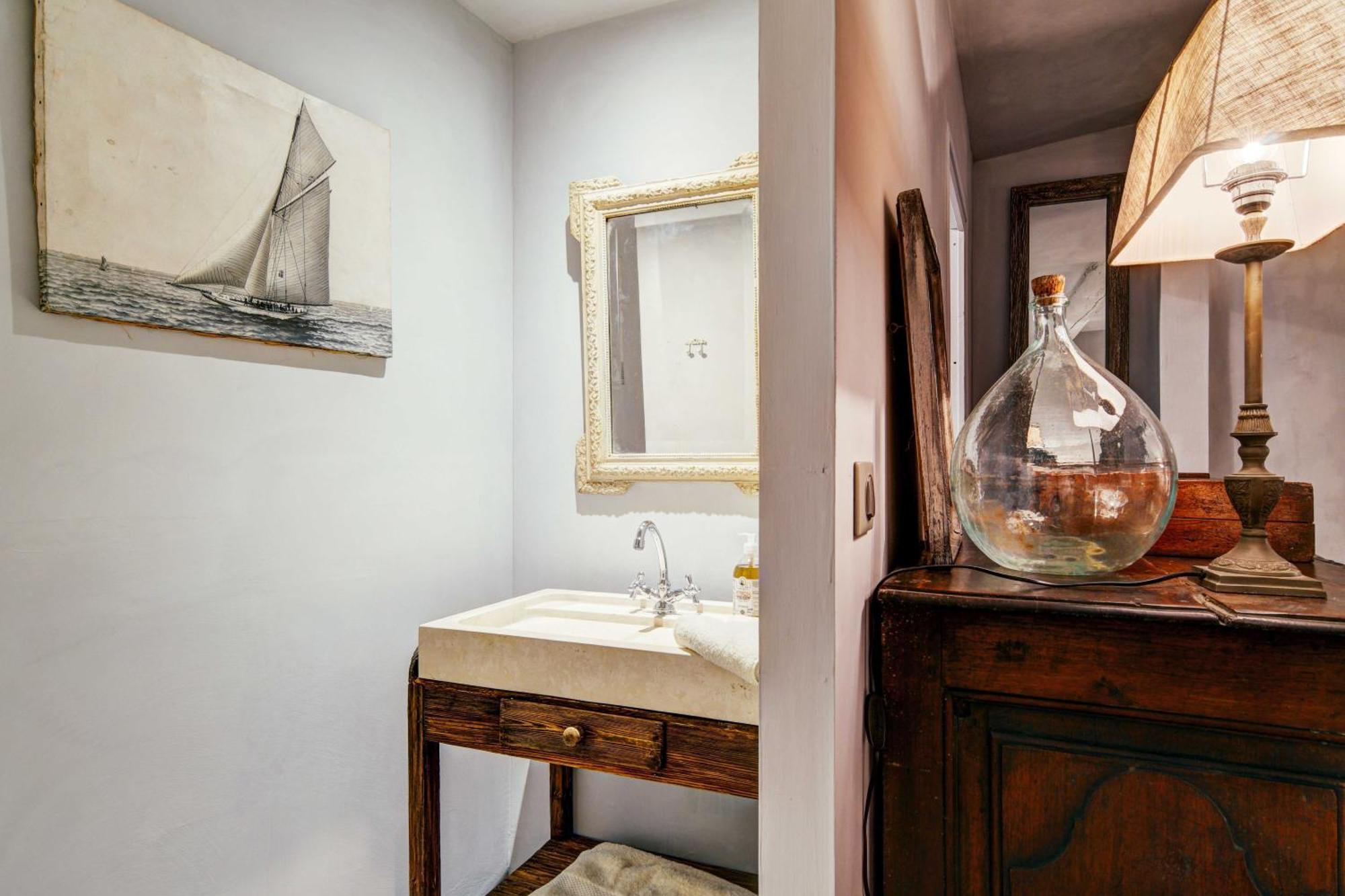 Appartement Charming In The Heart Of Cannes